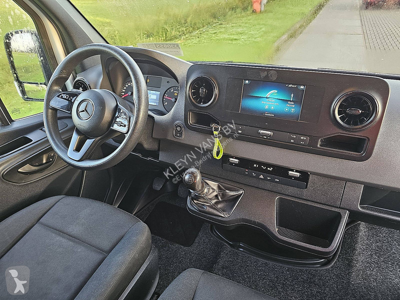 Véhicule utilitaire Mercedes 315 L2H2 BI-TEMP...