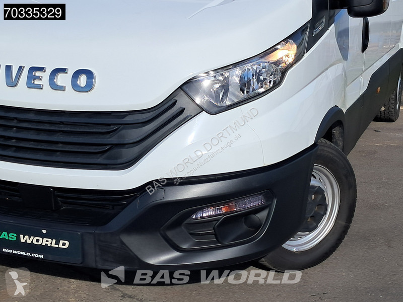 Véhicule utilitaire Iveco 35S16 Automatik 160PS...