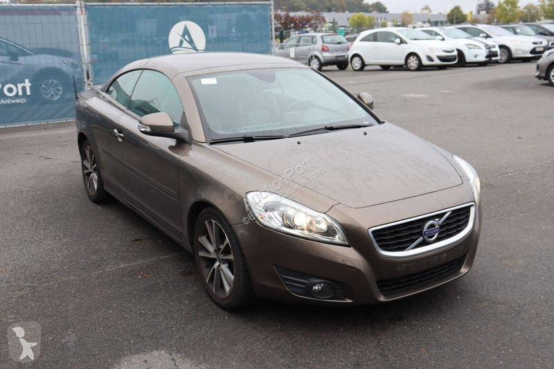 Véhicule utilitaire Volvo
