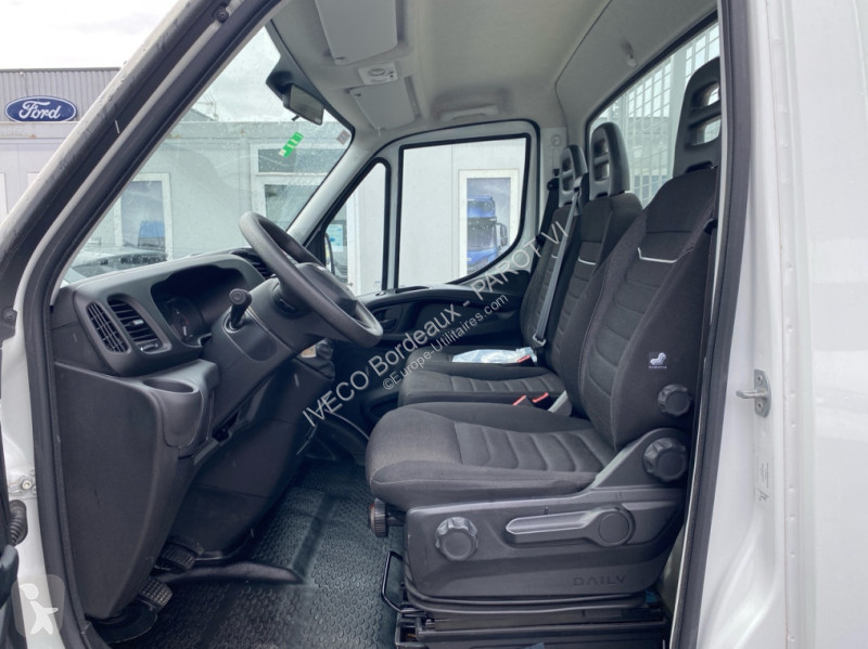 Bedrijfswagen Iveco 35C16H empattement 3450 3.0...