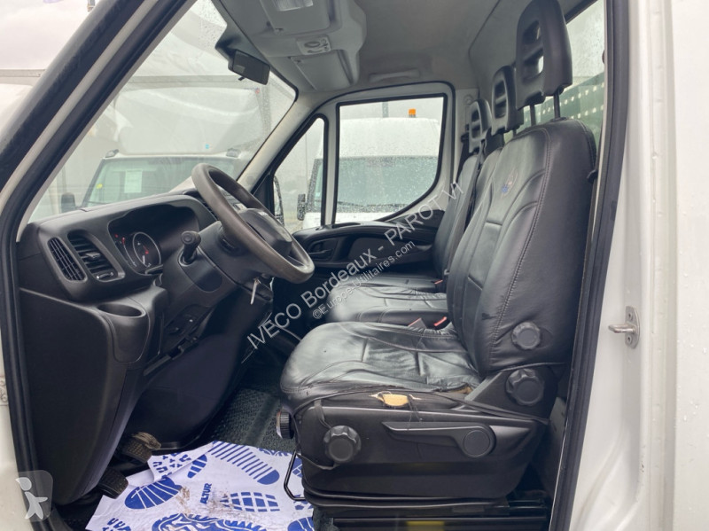 Véhicule utilitaire Iveco 35C16H3.0 Empattement...