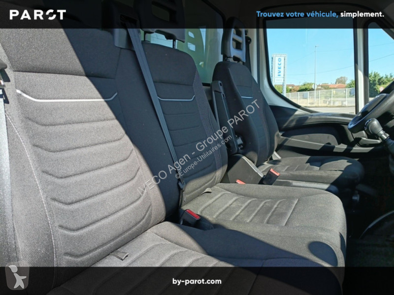Véhicule utilitaire Iveco 35C16H3.0 empattement...