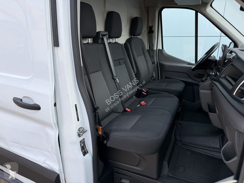 Véhicule utilitaire Ford e 68kWh 184PK E-