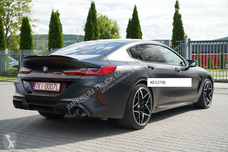 Véhicule utilitaire BMW M8