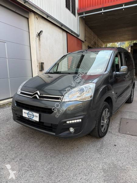 Véhicule utilitaire Citroën 1.6 HDI 100