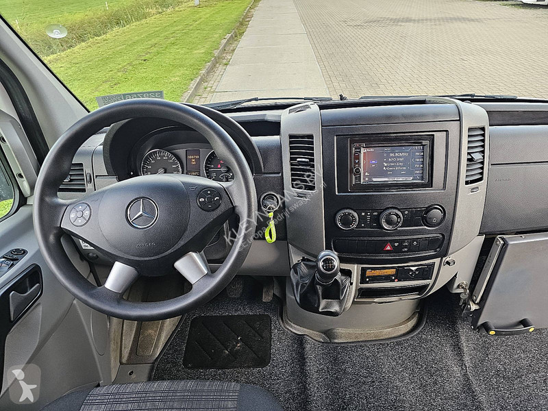 Véhicule utilitaire Mercedes 519 L2H2 N1 V6...