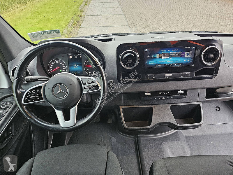 Véhicule utilitaire Mercedes 315 L2H2 Mbux10 2x...