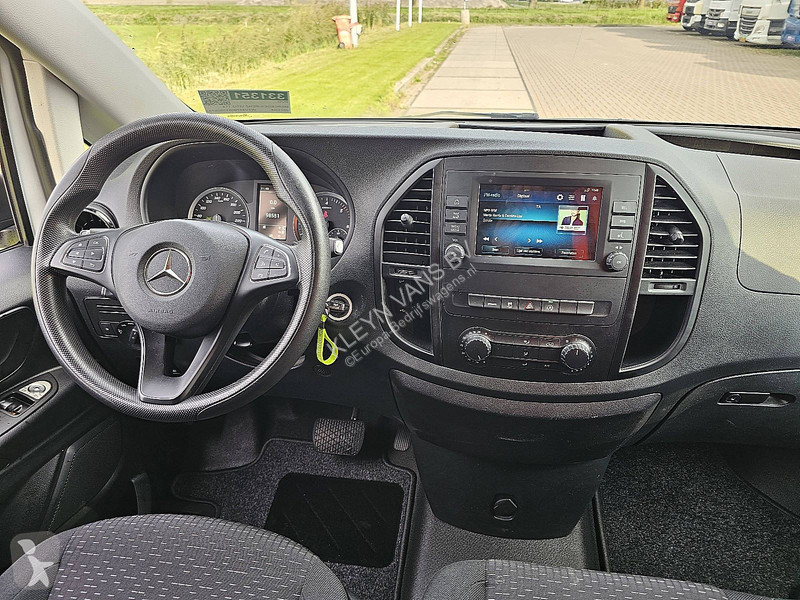 Véhicule utilitaire Mercedes 114 XL L3 ac...