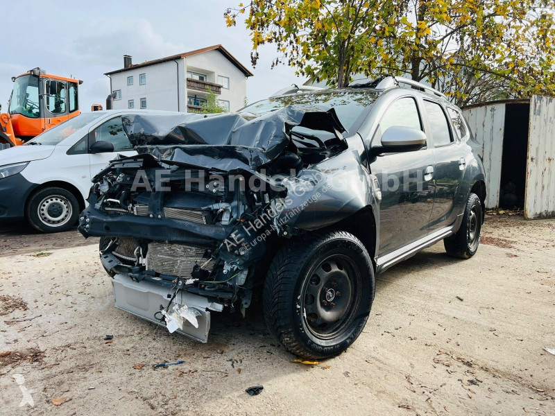 عربة نفعية Dacia II Prestige 1.5dCI 4WD...