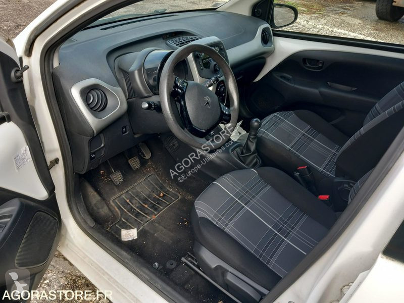 Peugeot 108 van