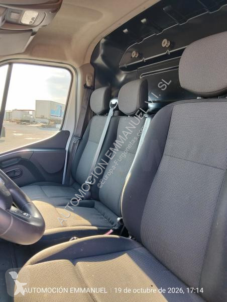 Renault 2.3 DCI 150 van