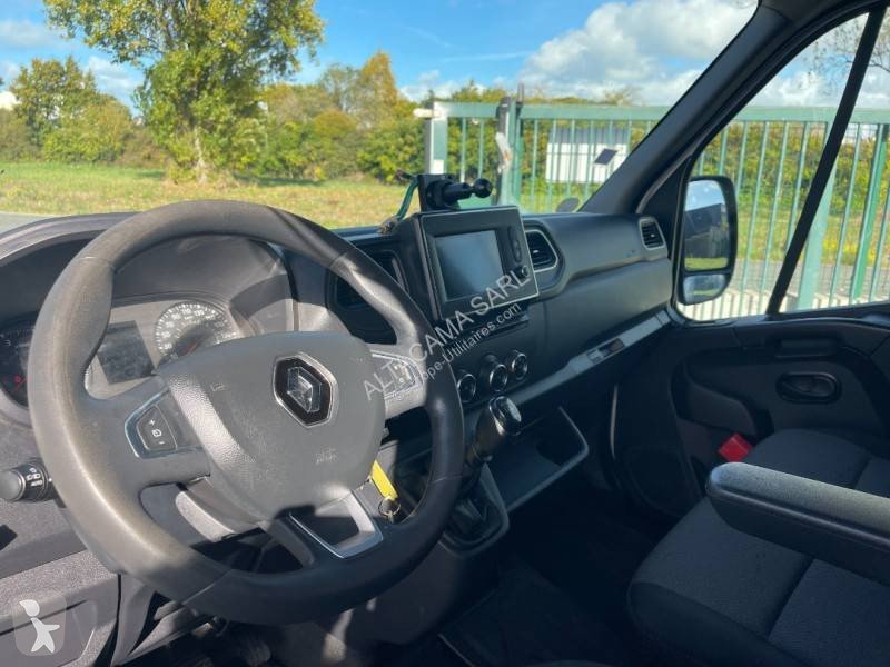 Renault 135 DCI van