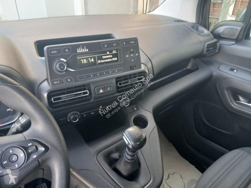 Opel IV van