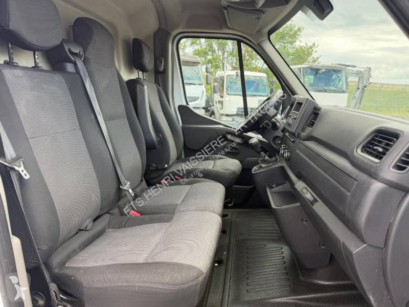 Renault 135.35 van