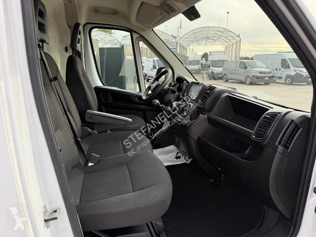 Fiat DUCATO 35 L3H2 2.2 MJT 140 CV van