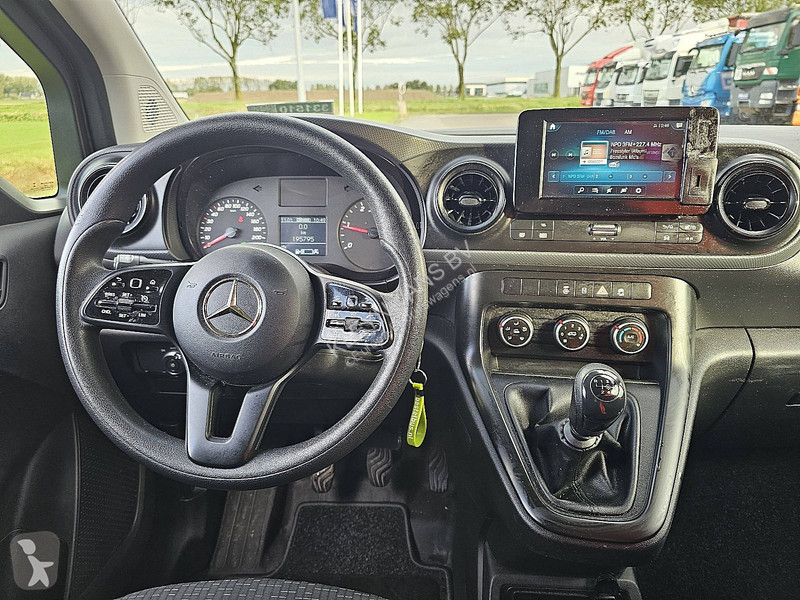 Furgoneta Mercedes 112 CDI 3-Zits Long Mbux...
