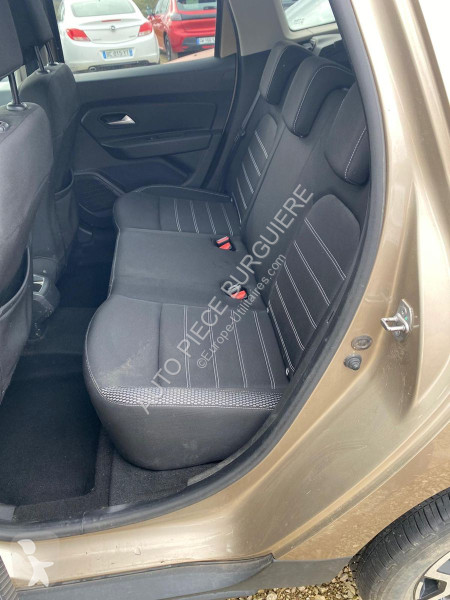 Dacia 1.5 BlueDCi 115 Prestige 4×4 / FF389 van