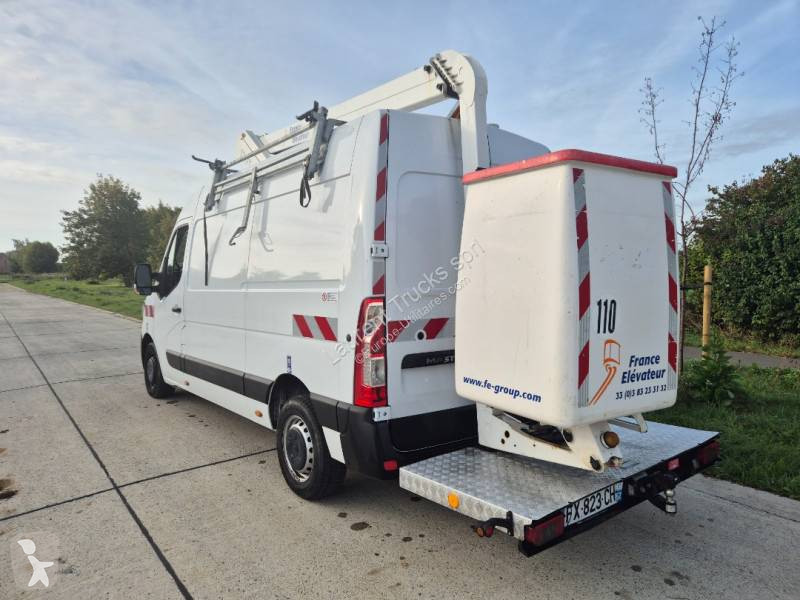 Užitkové vozidlo Renault 145.35