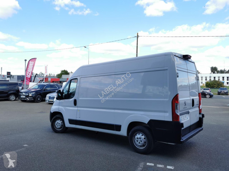 Užitkové vozidlo Peugeot BOXER Pack Asphalt...