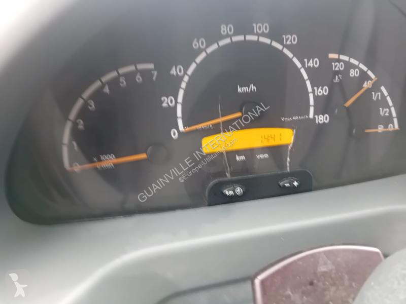 Užitkové vozidlo Mercedes  413d