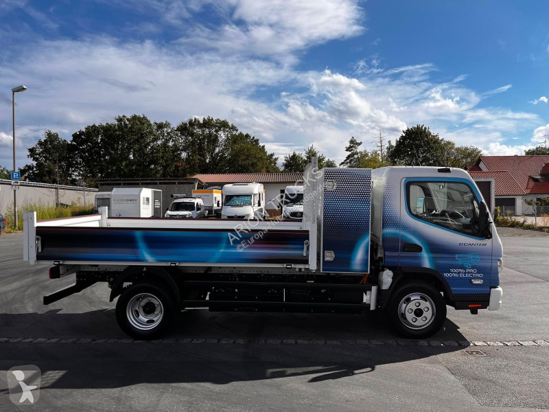Furgoneta Fuso 4C15...