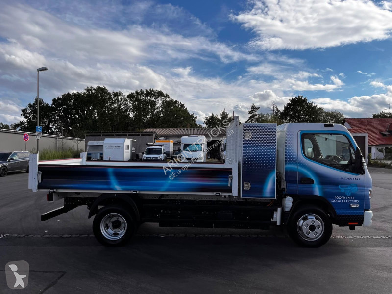 Furgoneta Fuso 4C15...