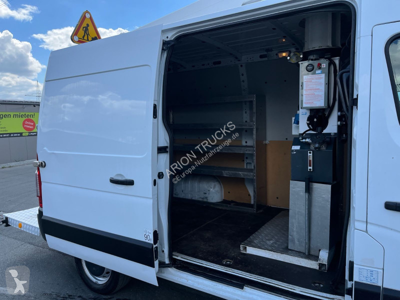 عربة نفعية Renault L2H2...