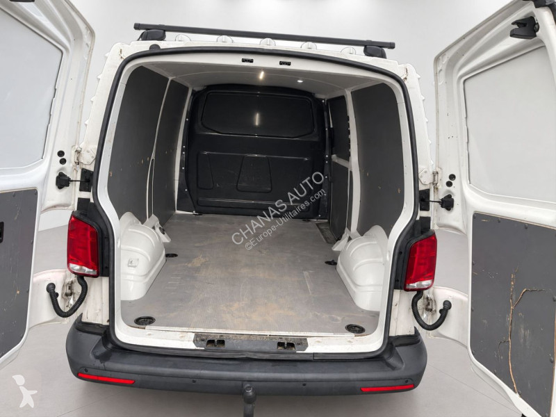 عربة نفعية Volkswagen L2H1 2.0 TDI 110