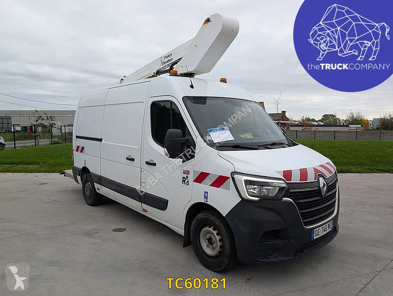 Renault 130.35 l2h2 navcelle van