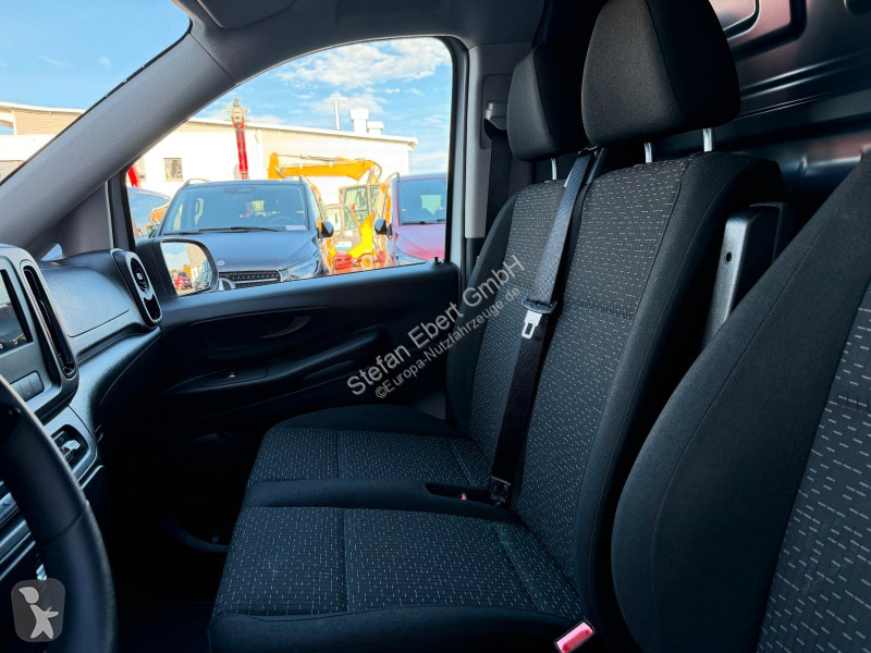 Furgoneta Mercedes Vito  9G Klima Kamera AHK2,5to