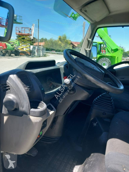 Bedrijfswagen Isuzu hx195