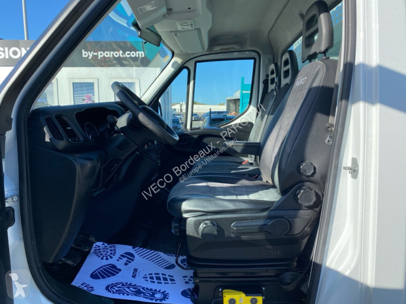 Bedrijfswagen Iveco 35C16H empattement 3750 3.0...