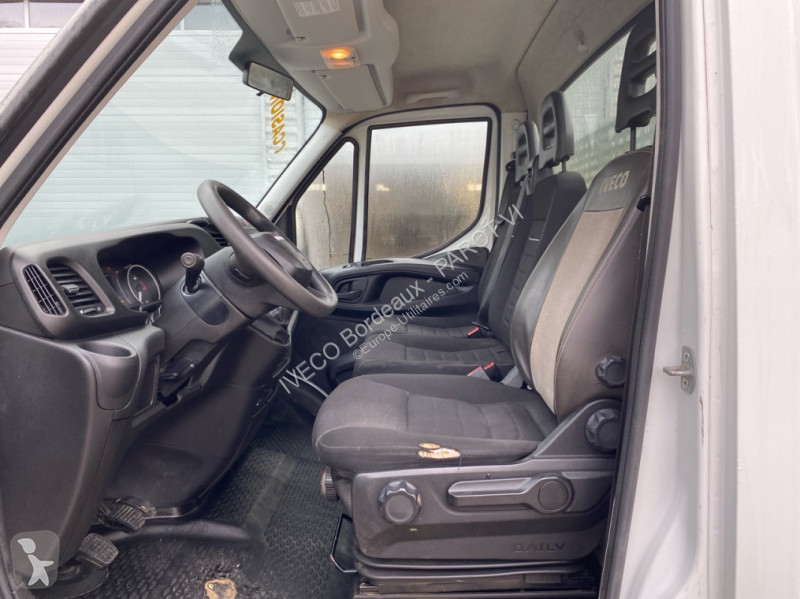 Iveco 35C16H3.0 empattement 3750 Tor Transporter