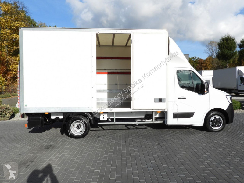 عربة نفعية Renault  MASTER