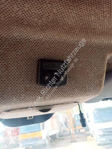 Furgoneta Mercedes...