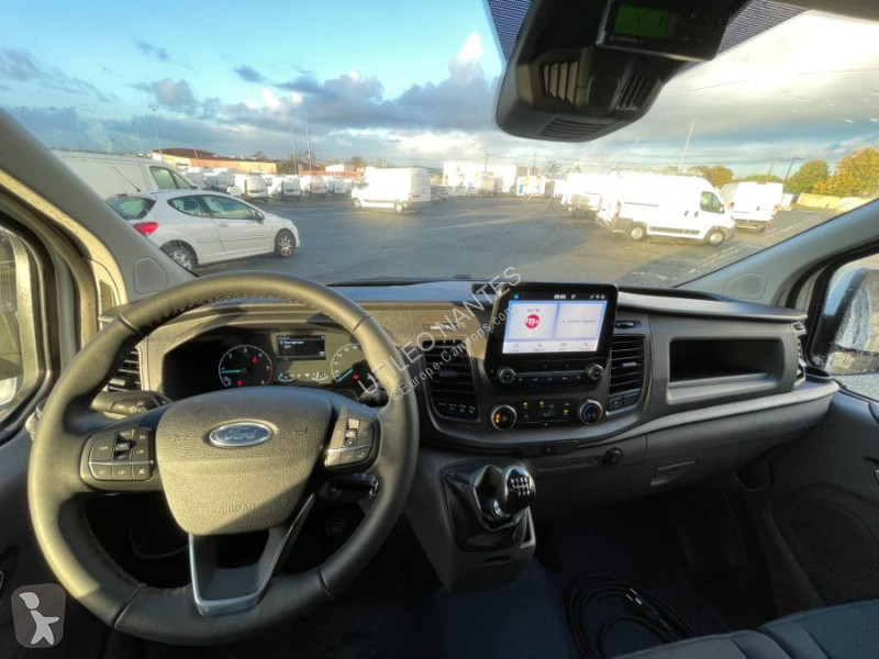 Véhicule utilitaire Ford