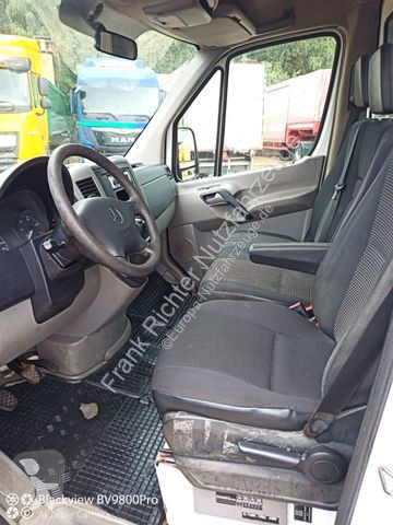 Furgoneta Mercedes 311 CDI Pritsche org 174 TM...