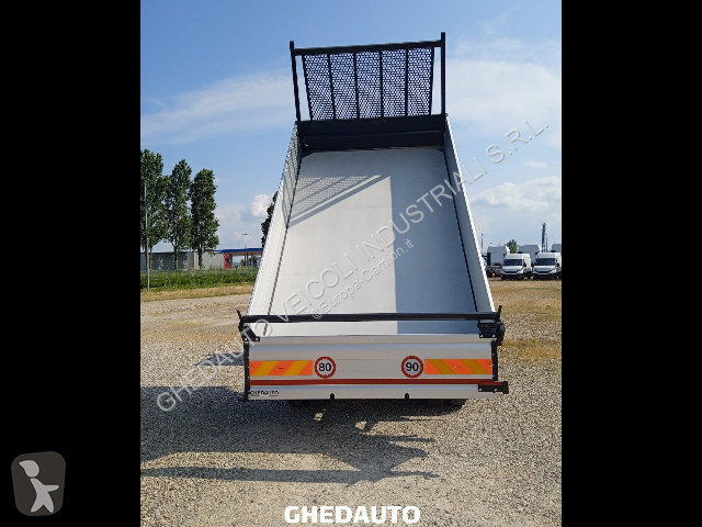 Véhicule utilitaire Iveco Eurocargo ML75E18 -...