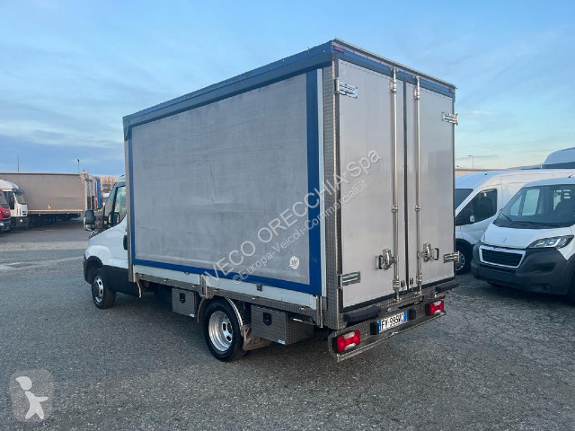Furgoneta Iveco DAILY 35C15