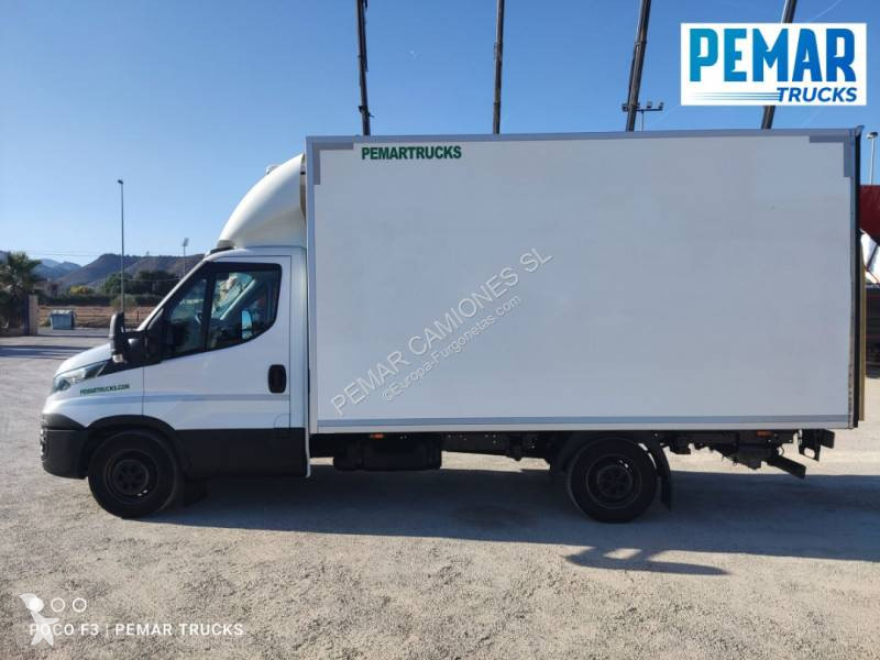 Véhicule utilitaire Iveco