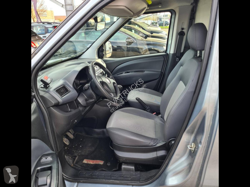 Véhicule utilitaire Fiat FT 1.6 MULTIJET 105...