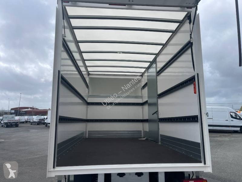 Furgoneta Iveco