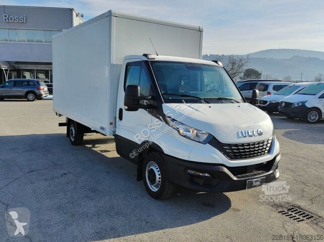 Furgoneta Iveco DAILY - 35S16