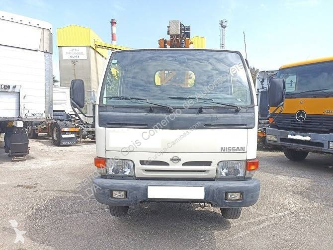 Furgoneta Nissan