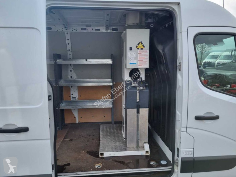 Furgoneta Renault 2.3 dCi / France Elevateur...