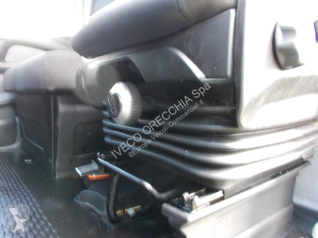Veicolo commerciale Iveco DAILY 35C16 3.0 - 4100