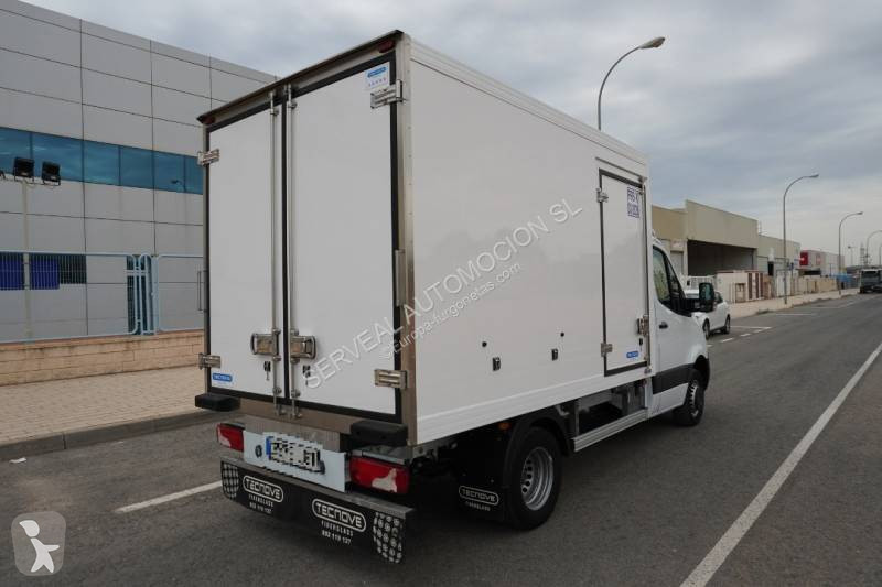 Véhicule utilitaire Mercedes