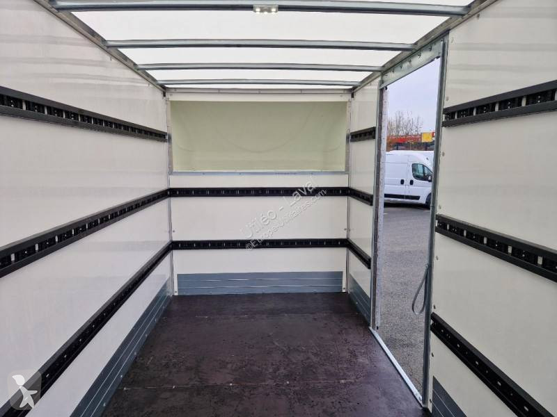 Véhicule utilitaire Renault