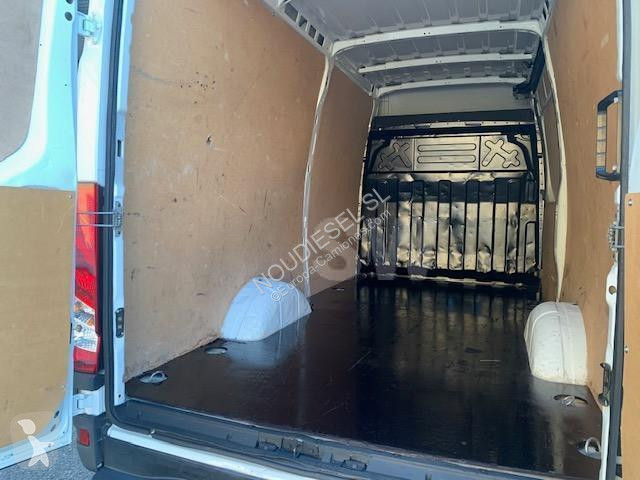 Furgoneta Iveco 35S16