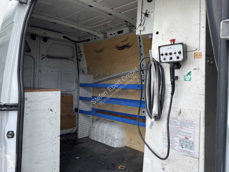 Furgoneta Renault 2.3 dCi / KLUBB K26, 12m